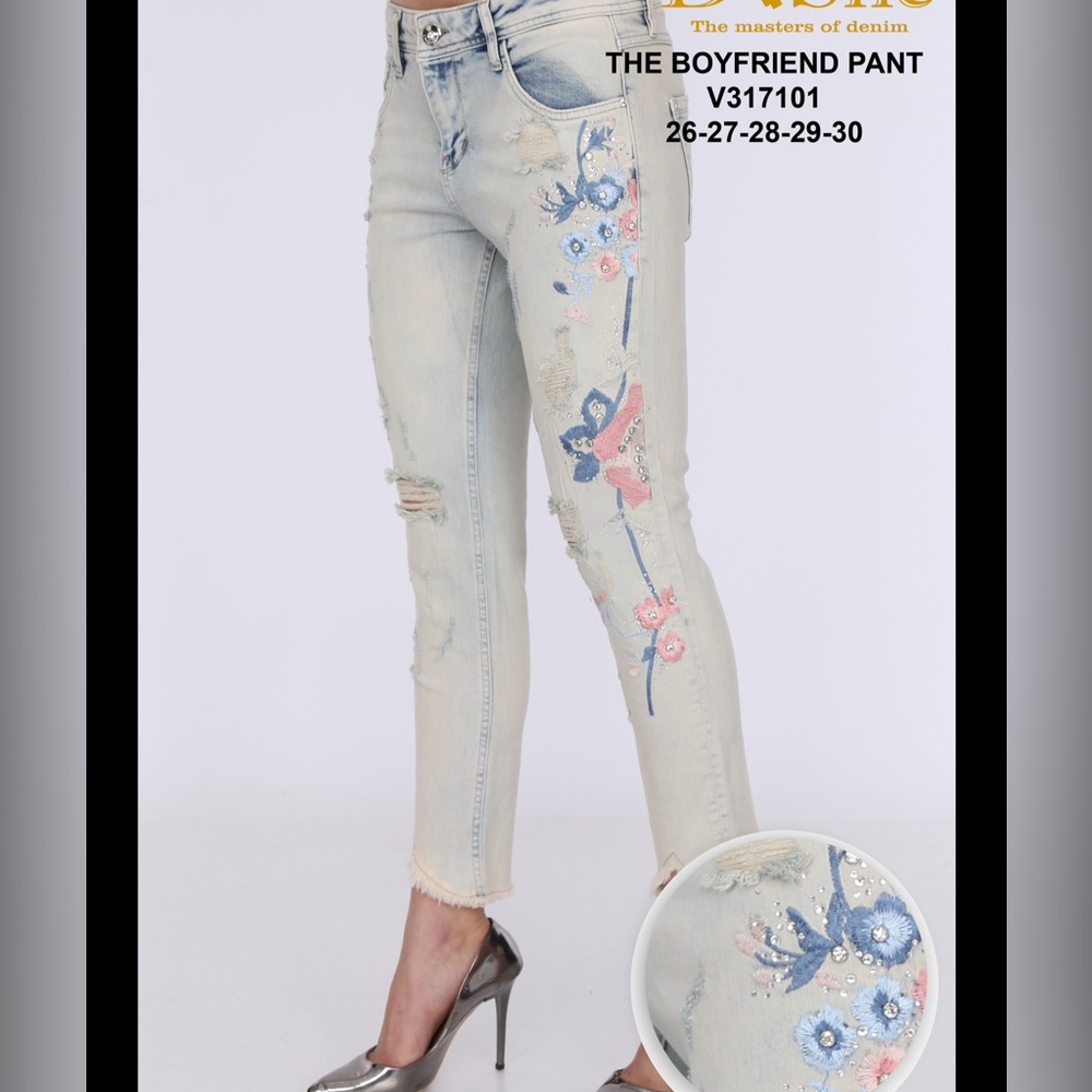 New Dishe Jeans boyfriend-style jeans made from 98% cotton and 2%elasthan